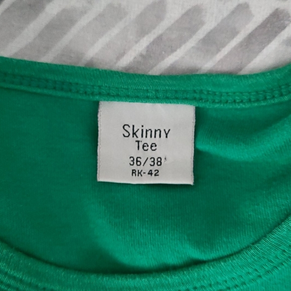 🍀 Kiss Me I'm Irish t-shirt 🍀 - Picture 7 of 8